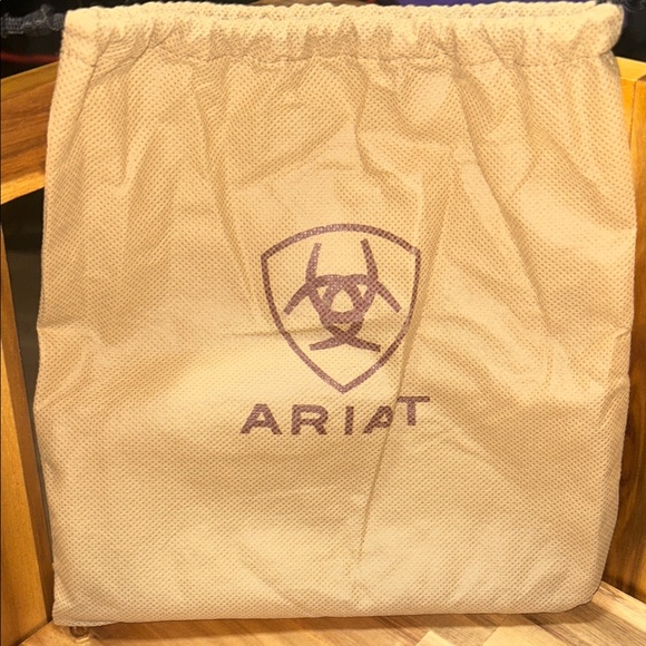 Ariat Multicolor Wallet with Fringe and Dust Bag - Picture 10 of 10